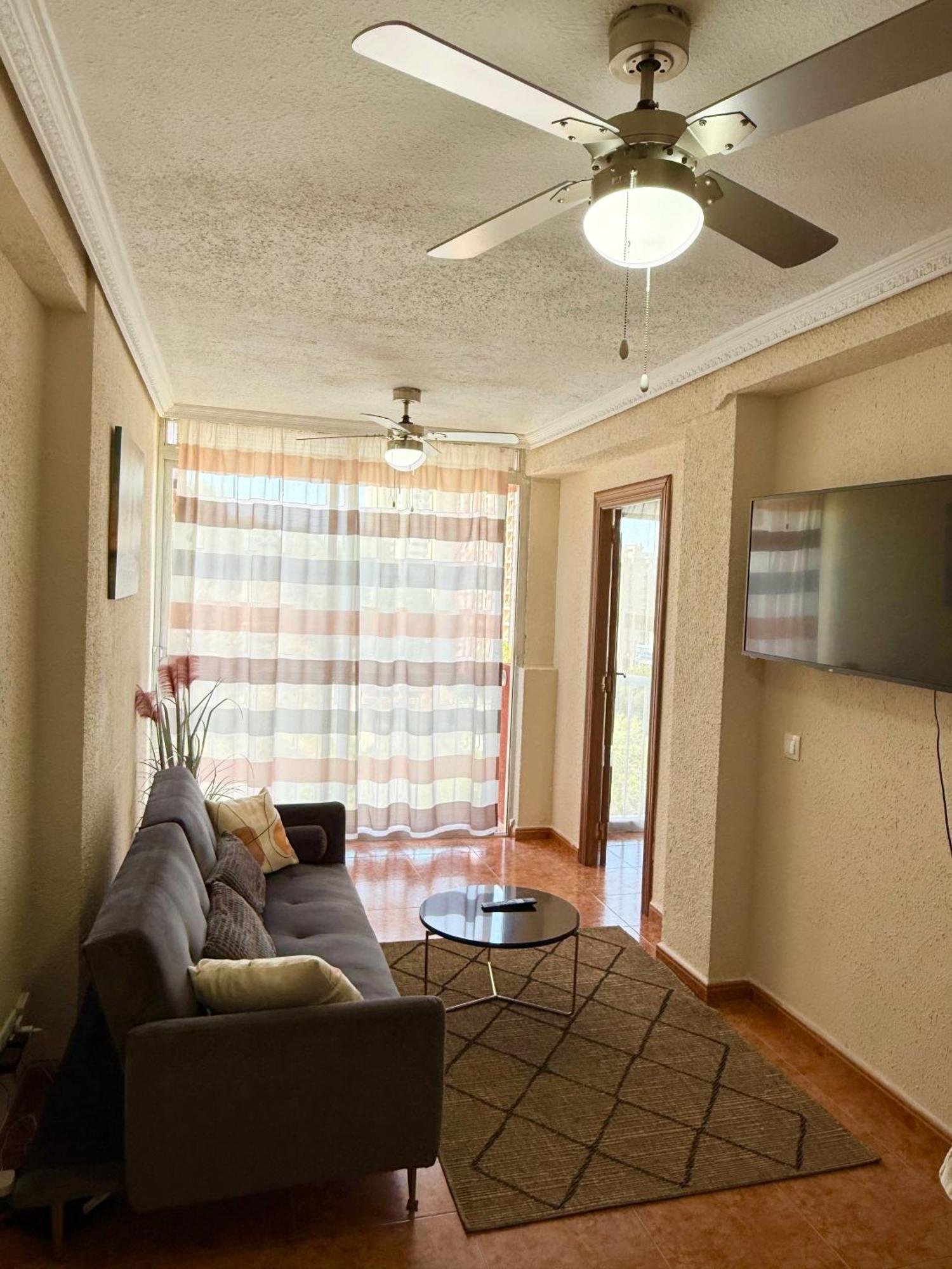 2 Bedroom Levante Beach Benidorm Extérieur photo